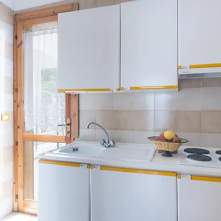 Апартаменты Casa Vacanza Monolocale 69 Сант-Андреа