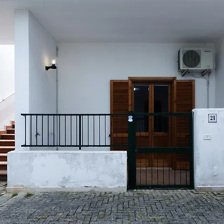 Casa Vacanza Monolocale 69 Сант-Андреа